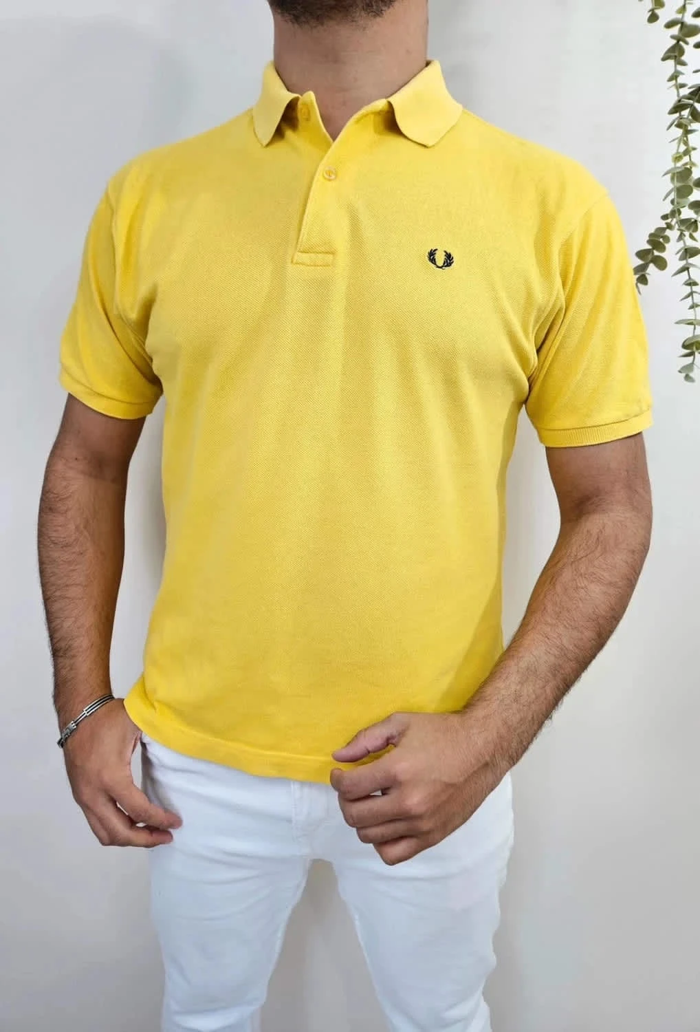 Polo Fred Perry vintage jaune logo brodé 100% coton taille M