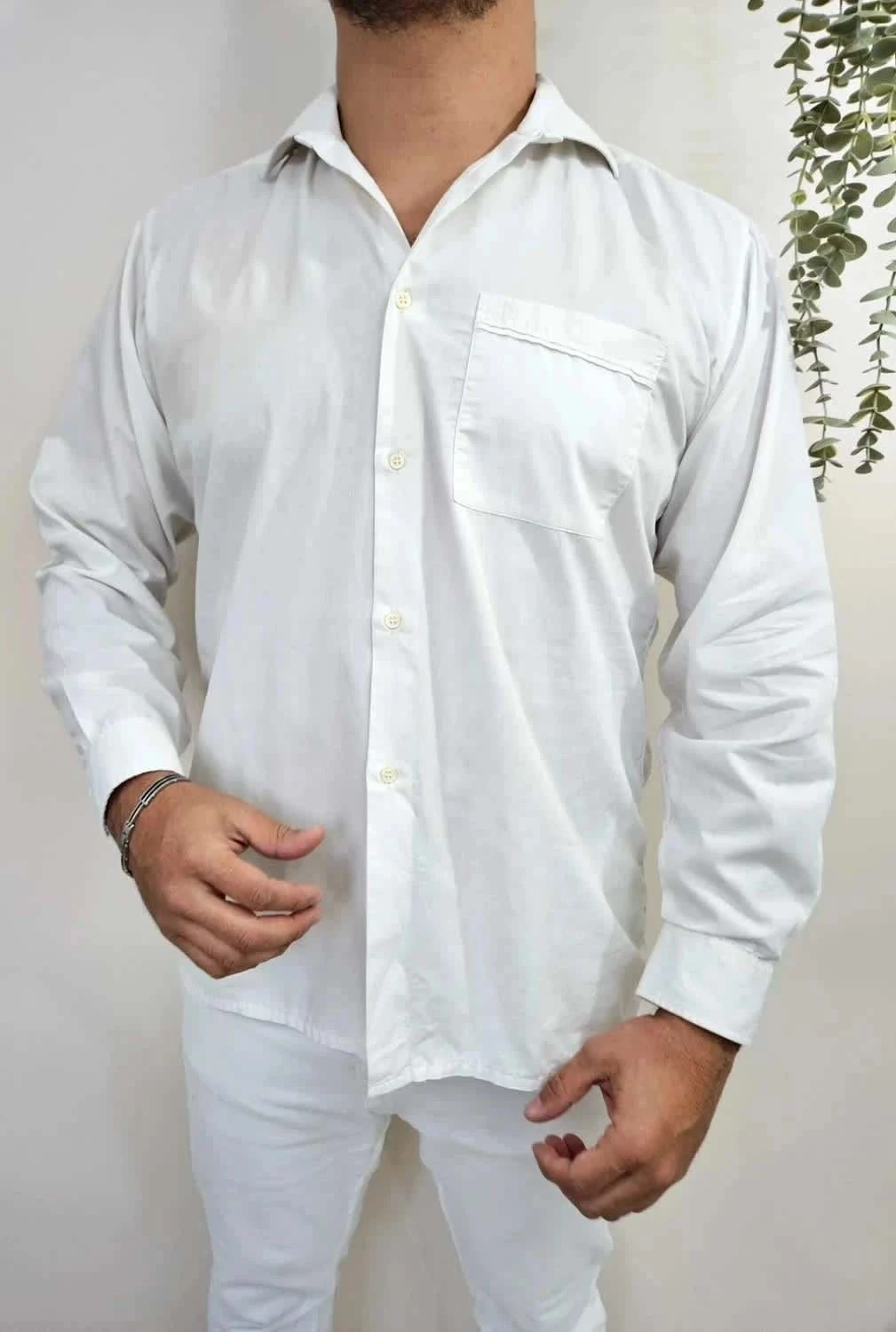 Chemise blanche Pierre Cardin logo brodé taille L