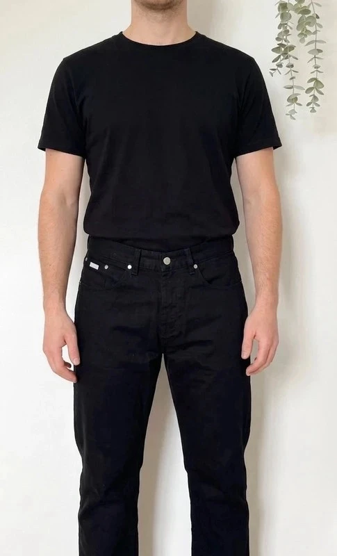 Pantalon toile noire Hugo Boss coupe droite taille W33 L34