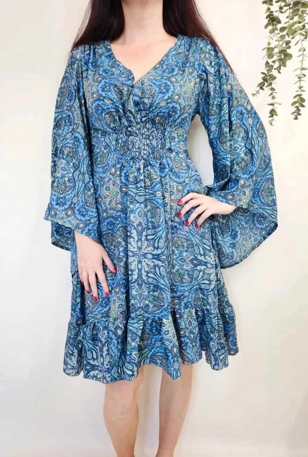 Robe fluide bohème soie imprimé cachemire bleu manches papillon taille unique