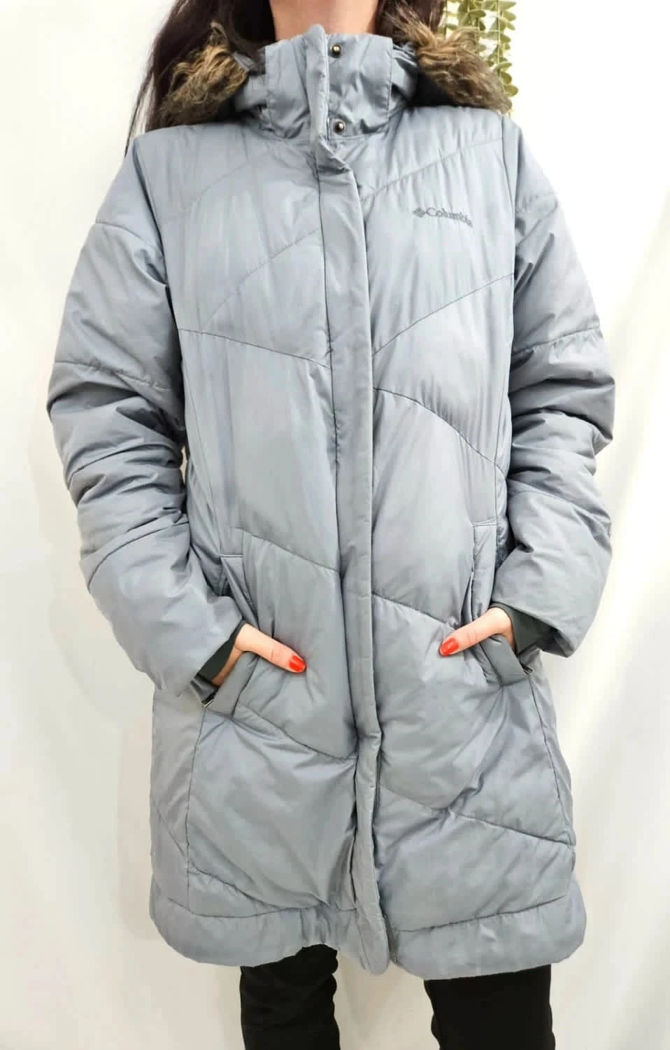 Doudoune longue grise Columbia brodé capuche fausse fourrure taille M