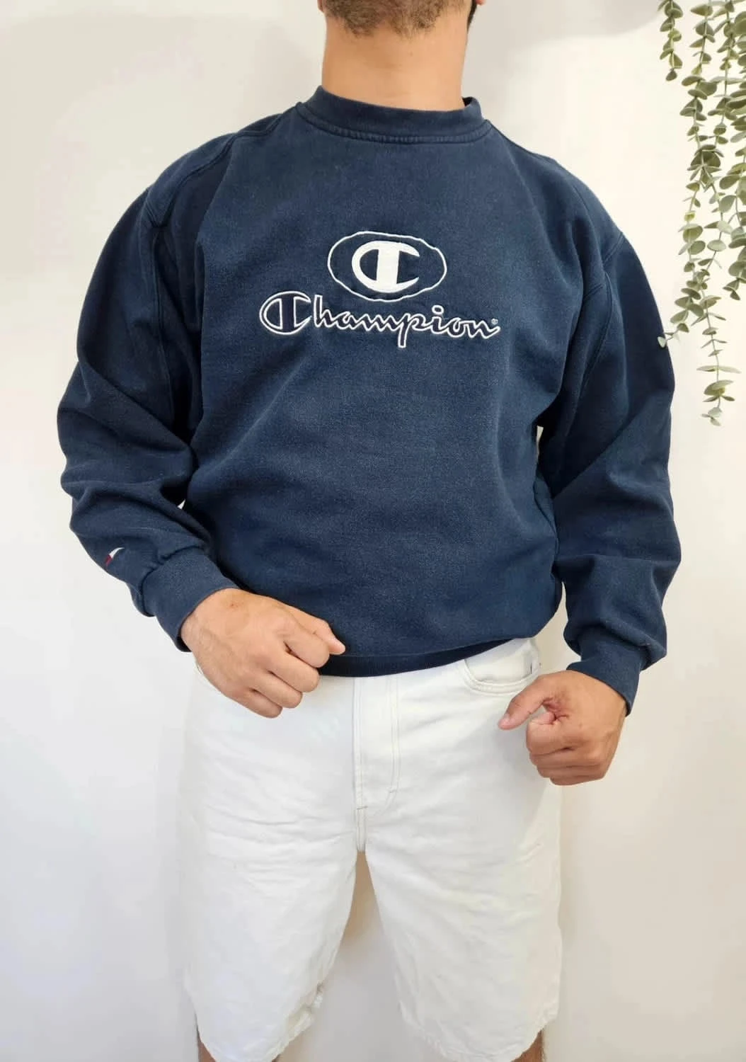 Sweat Crewneck vintage Champion USA bleu marine broderie blanche taille XXL