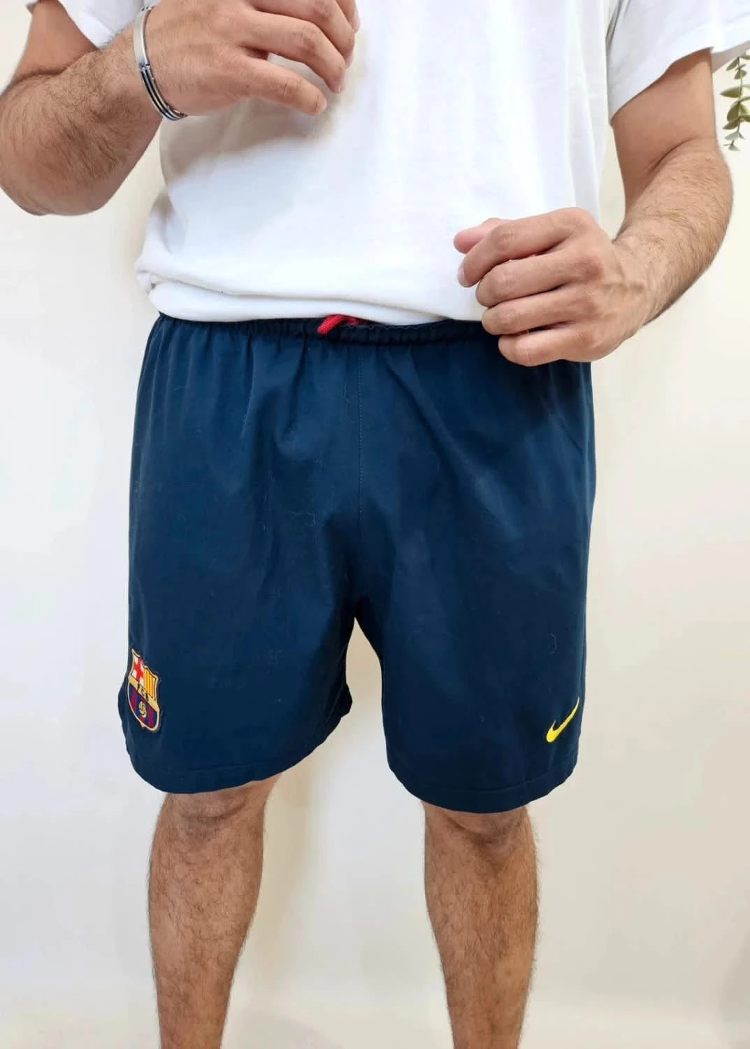 Short vintage Nike FC Barcelone bleu Taille L logo brodé FCB – collection Nike 90