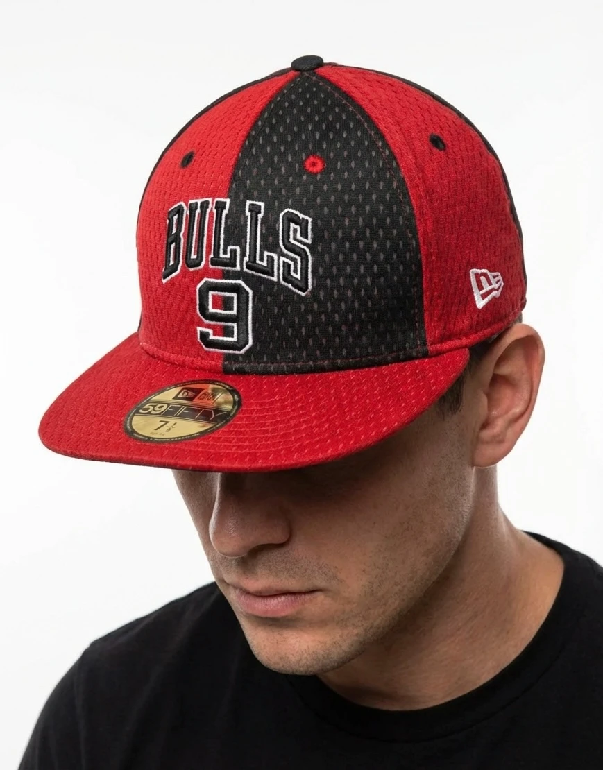 Casquette NBA rouge et noire Chicago Bulls Deng 9 New Era 59Fifty fitted 7 1/8