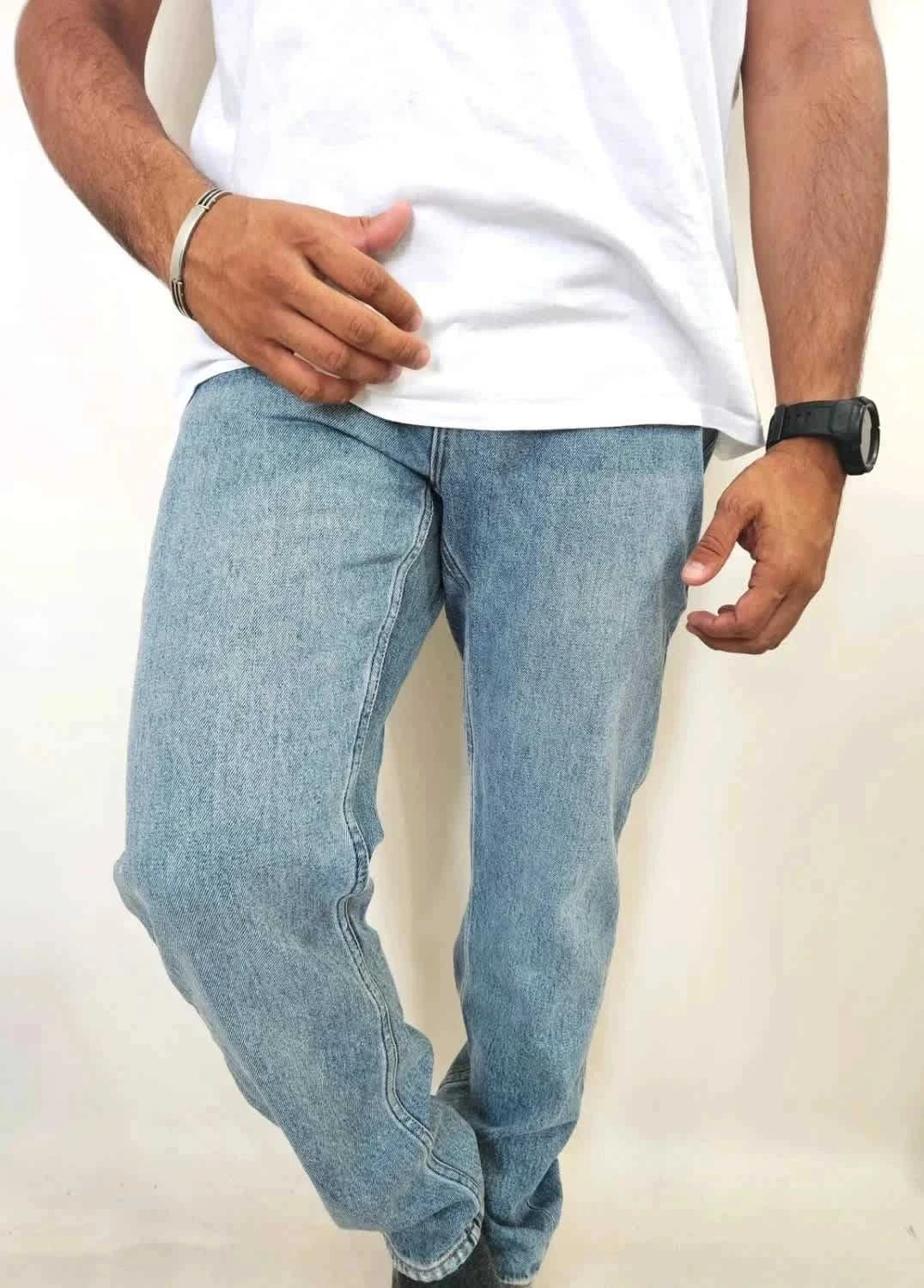Jean droit Weekday Seattle taille W33 L30 bleu 100% coton vintage