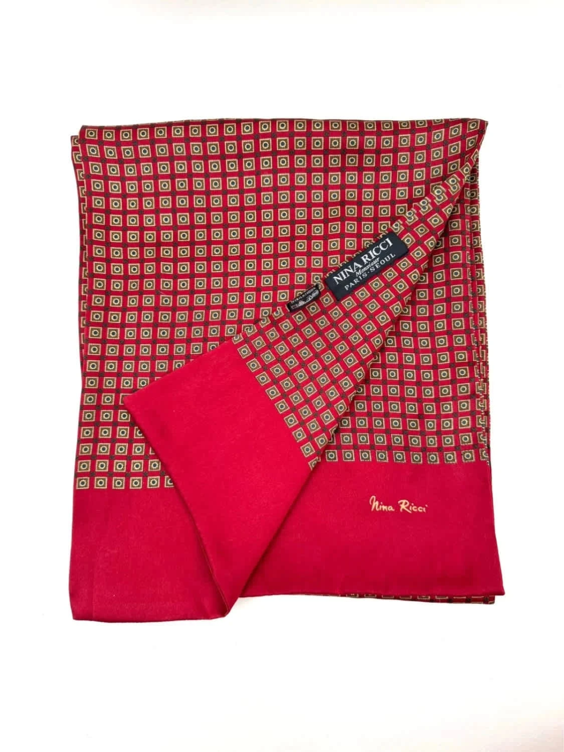 Foulard en soie rouge rare Nina Ricci Monsieur Paris Séoul