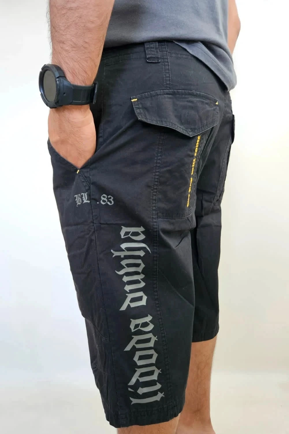 Short cargo bermuda noir Umbro streetwear taille XL