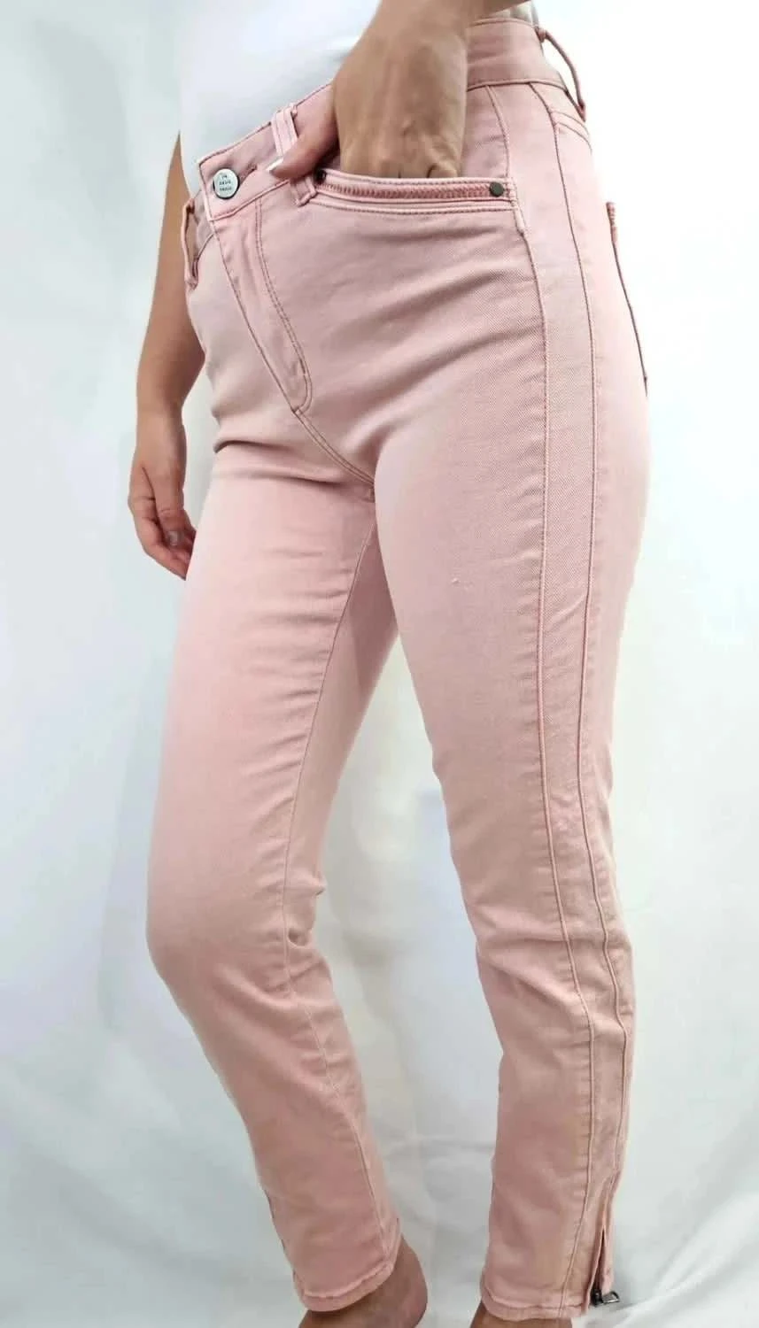 Jean slim rose 123 taille 38