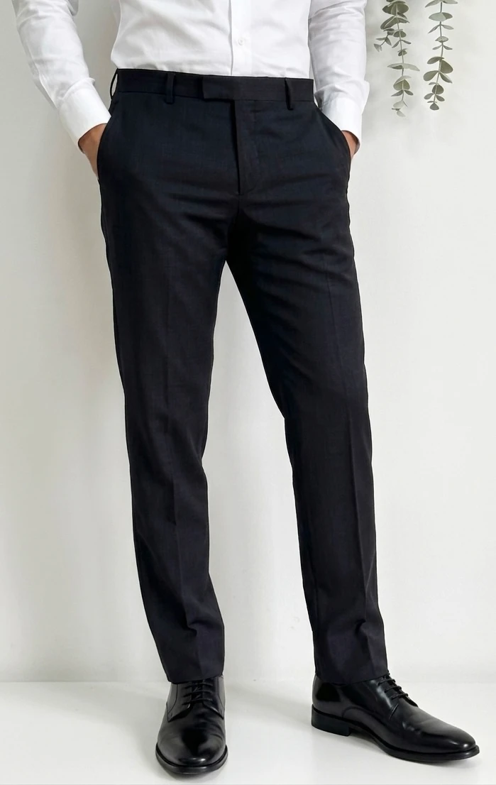 Pantalon costume Calvin Klein noir fitted laine taille 48/L -