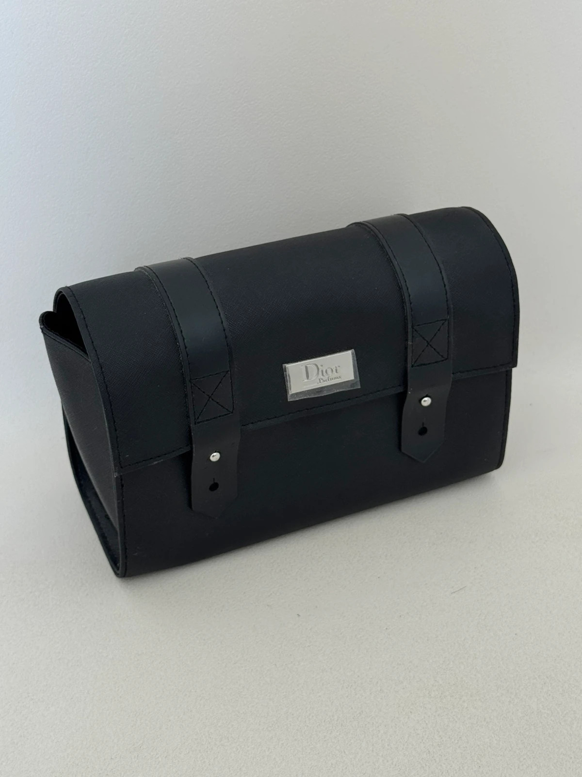 Pochette étui Dior Parfums noir rigide plaque métal style vanity unisexe - Photo 3/10